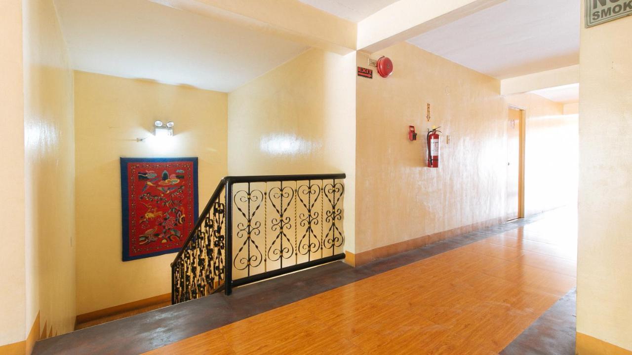 Reddoorz @ Golden Victory Hotel Mabalacat Pampanga Exterior photo